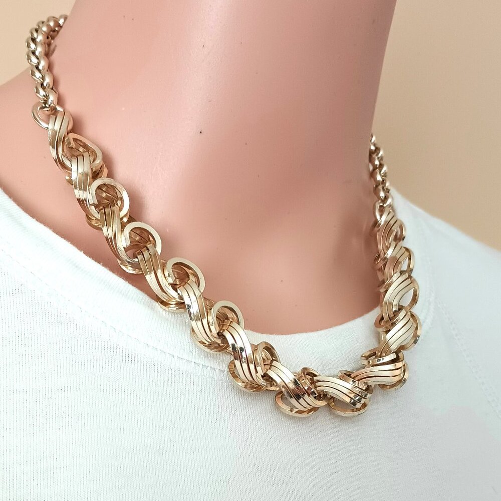 German Swirl Multi Link Necklace 16" Silver Tone Chunky Collar Choker